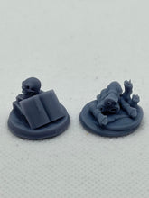 Load image into Gallery viewer, Objective Markers| Loot Markers| Item Marker - Tabletop Terrain | Scatter Terrain | Miniatures Terrain | Dungeons and Dragons | RPG Terrain