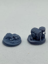 Load image into Gallery viewer, Objective Markers| Loot Markers| Item Marker - Tabletop Terrain | Scatter Terrain | Miniatures Terrain | Dungeons and Dragons | RPG Terrain