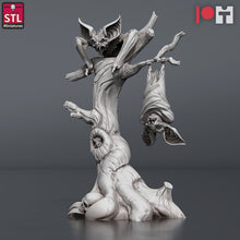 Load image into Gallery viewer, Vampire Bat Miniature Set: Giant Bat, 32mm Resin RPG Model, D&amp;D, Pathfinder
